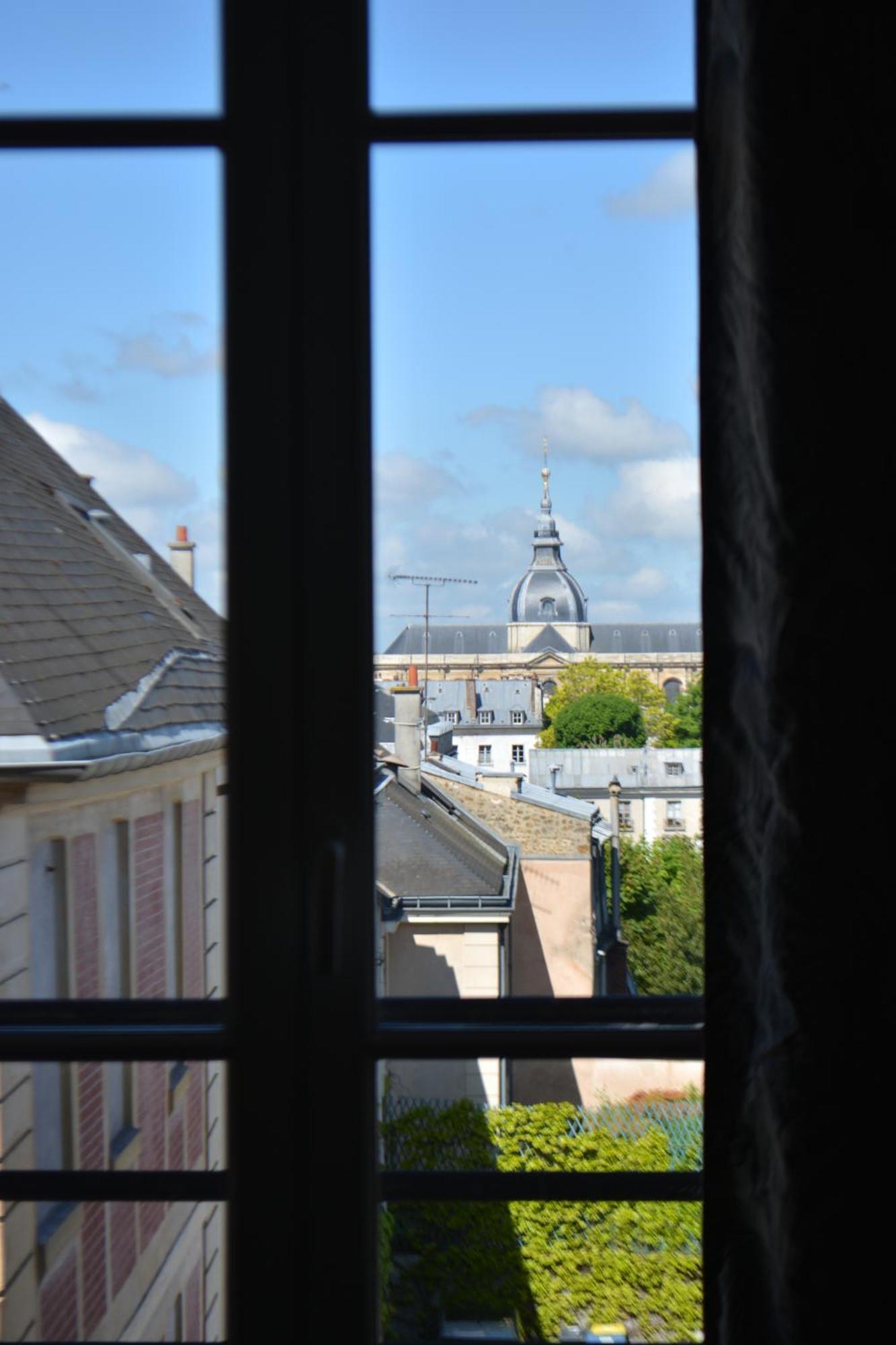 Sweethomeversailles 5Mn Walk From The Palace Экстерьер фото